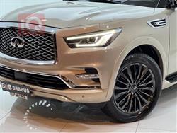Infiniti QX80
